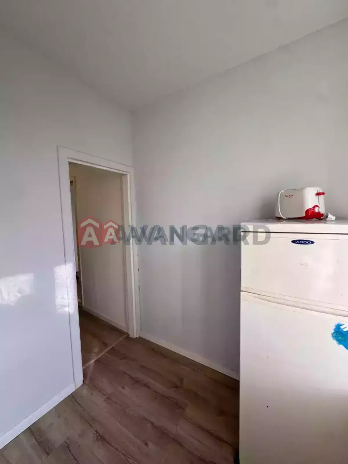 2 ��. ��������, 45/-/5 ��. �., 2/3 ������ ���� 2