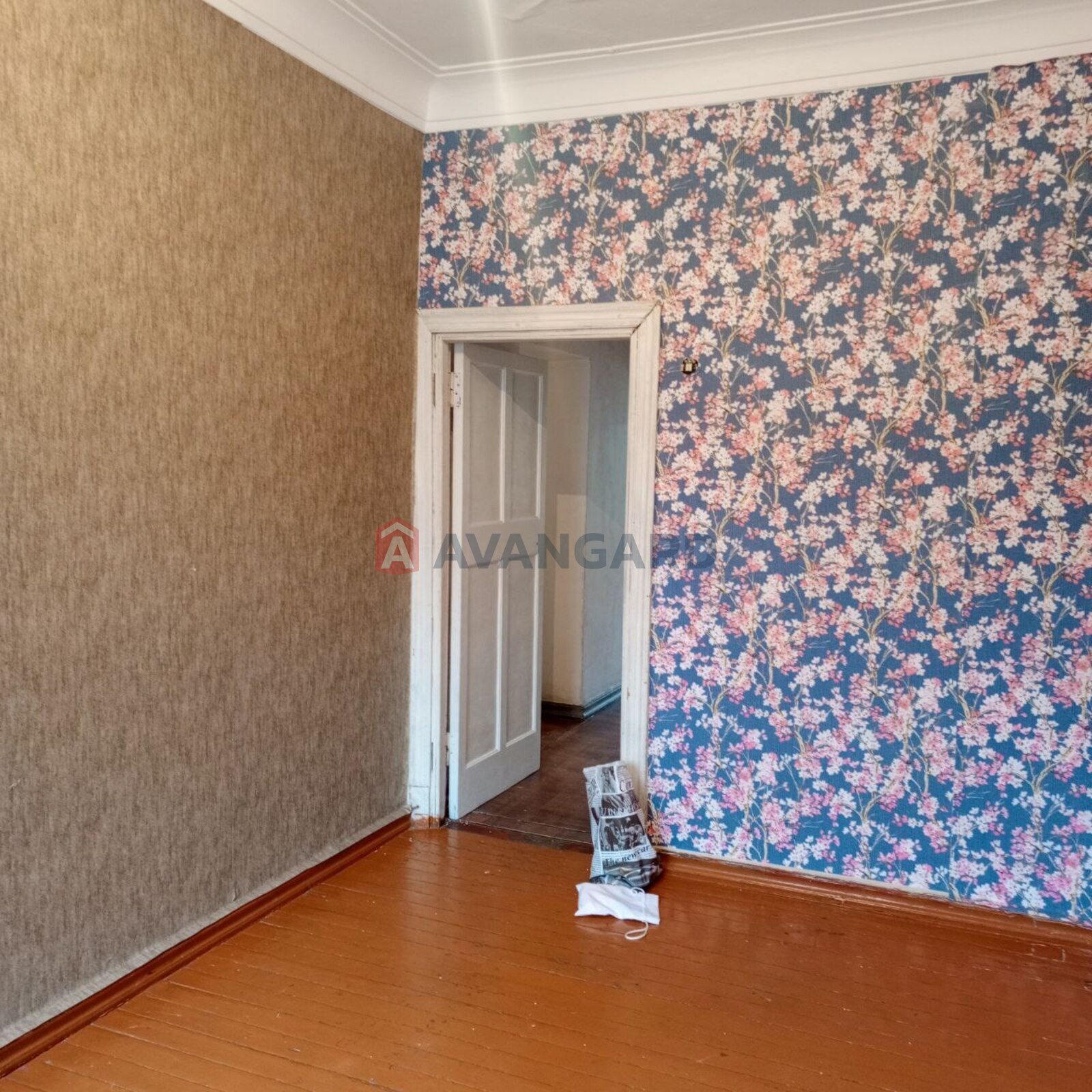 2 ��. ��������, 50/-/7 ��. �., 1/4 ������ ���� 4