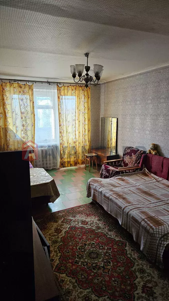 1 ��. ��������, 38/18/6 ��. �., 6/9 ������ ���� 5