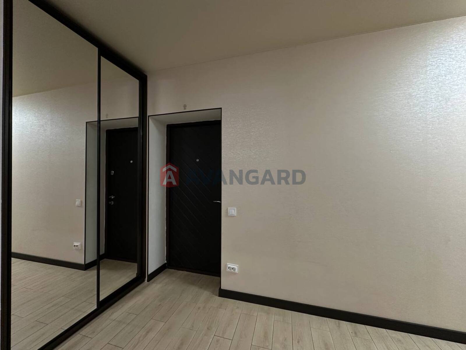 2 ��. ��������, 58/-/- ��. �., 12/12 ������ ���� 16