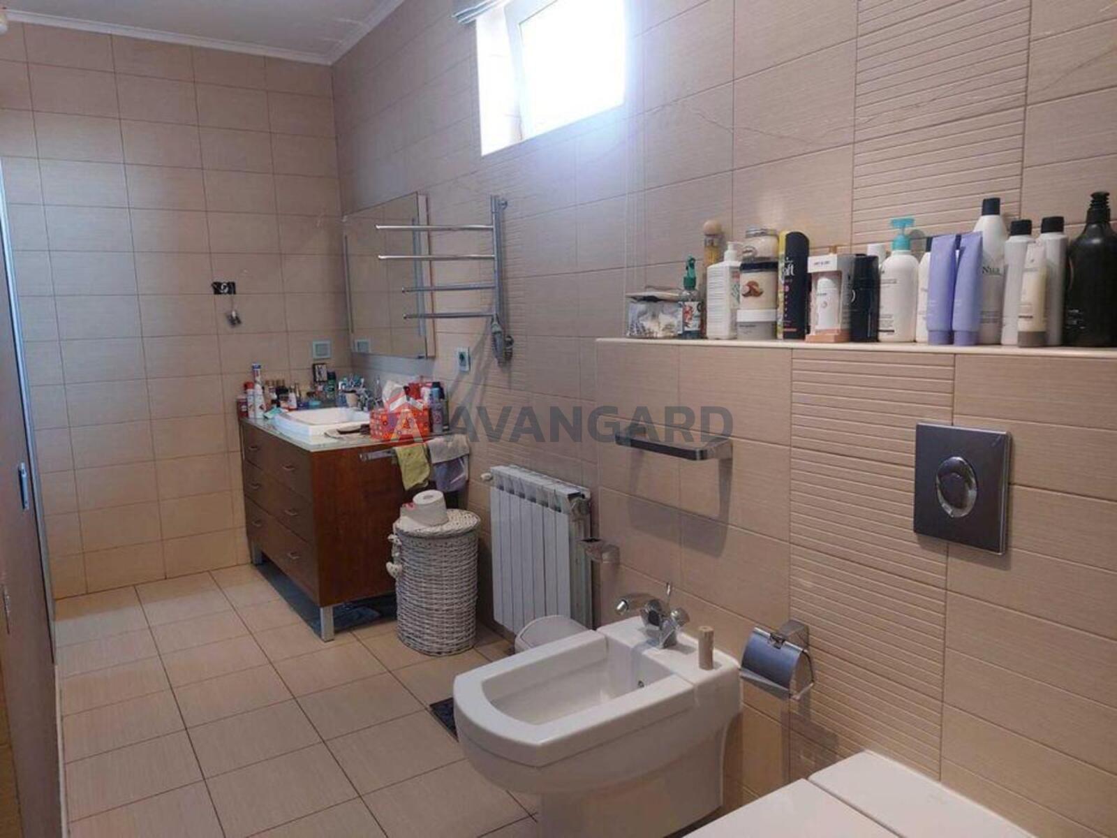 4 . , 158/-/14 . ., 16/18   14