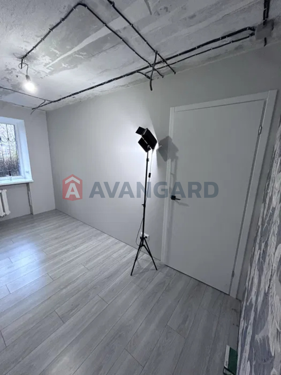 2 ��. ��������, 42/-/6 ��. �., 1/5 ������ ���� 19