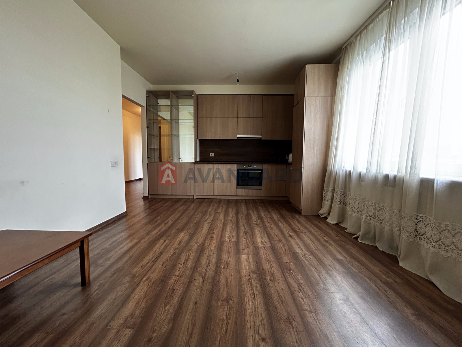 3 . , 93,3/45,4/20,8 . ., 10/16   2