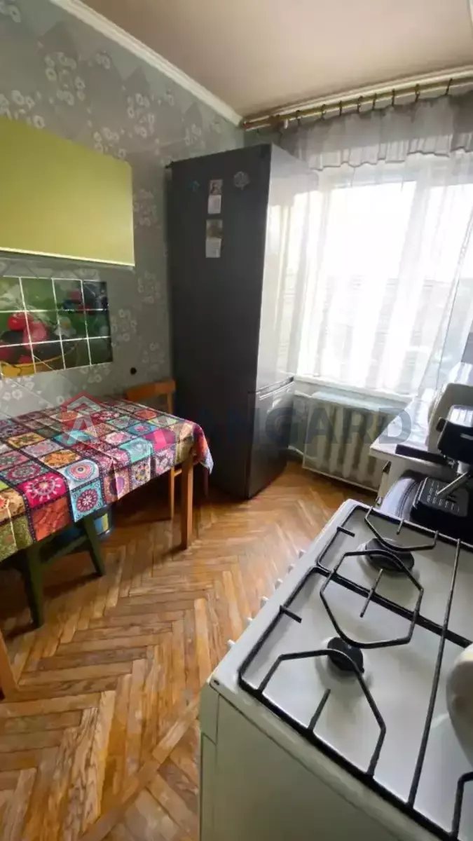 3 ����. ��������, 64/-/7 ��. �., 8/9 ���� ���� 6