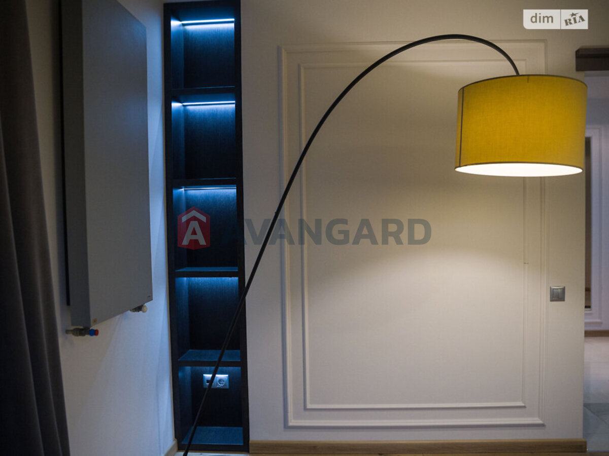 1 ����. ��������, 46/20/14 ��. �., 15/16 ���� ���� 19