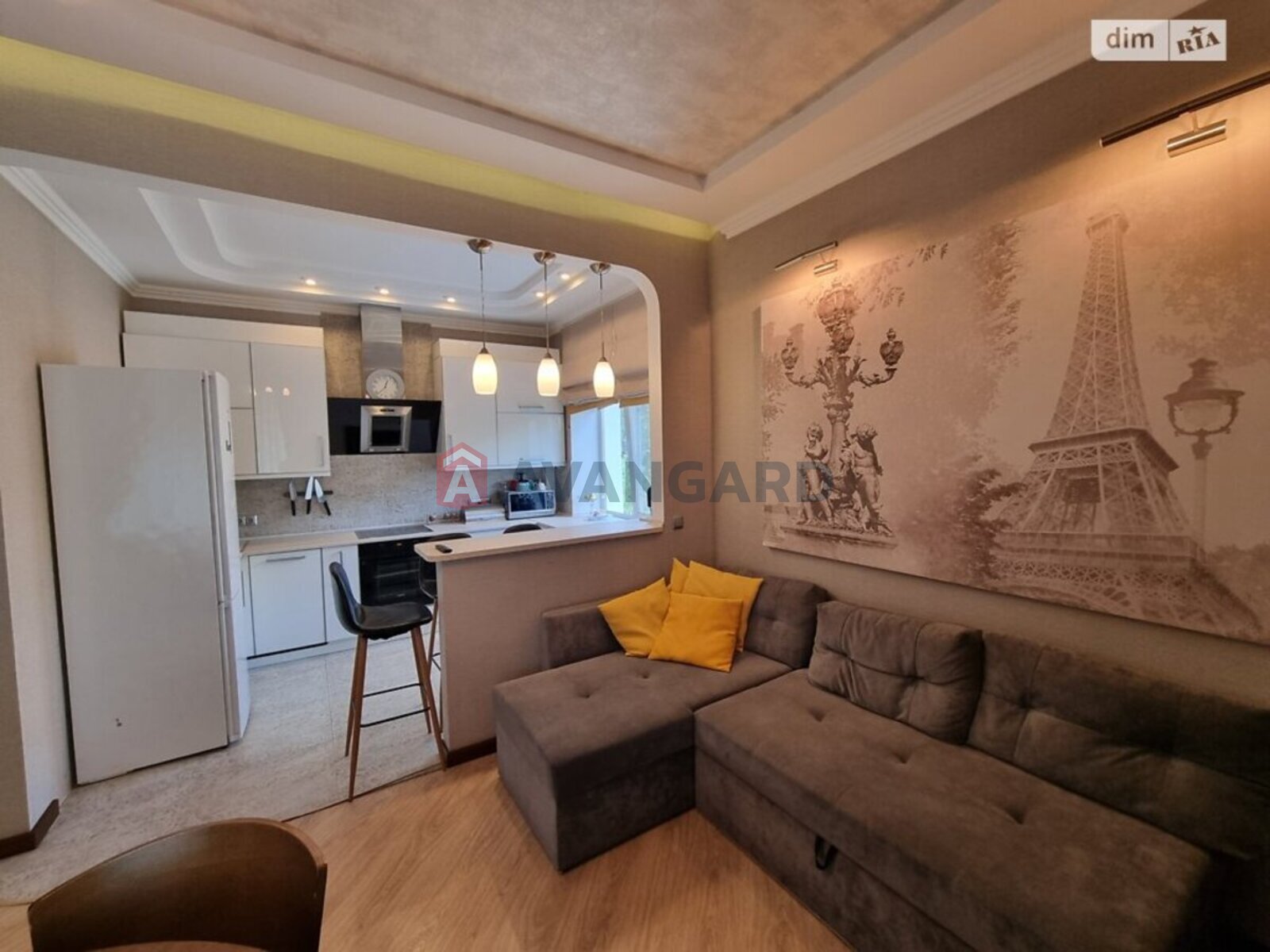 3 ��. ��������, 79/30/10 ��. �., 3/3 ������ ���� 14