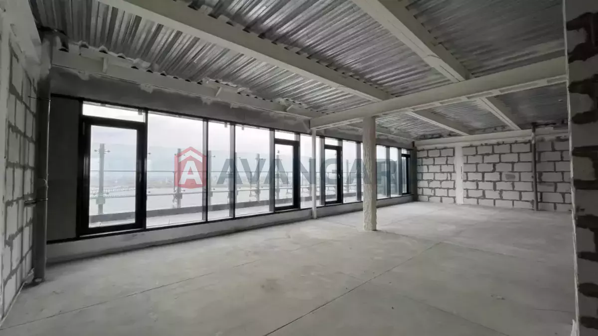 3 ��. ��������, 157/-/- ��. �., 18/18 ������ ���� 5