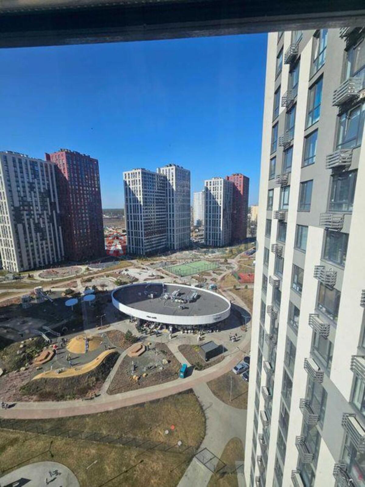 3 ����. ��������, 84/-/6 ��. �., 14/25 ���� ���� 7