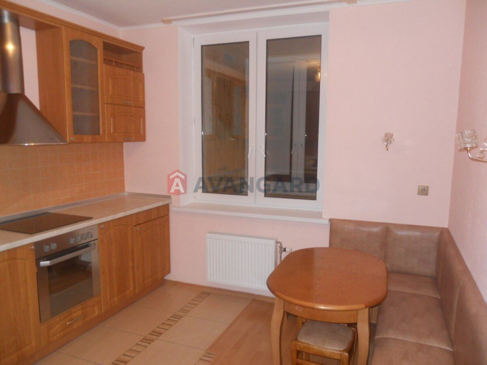 2 ����. ��������, 70/40/14 ��. �., 14/25 ���� ���� 3