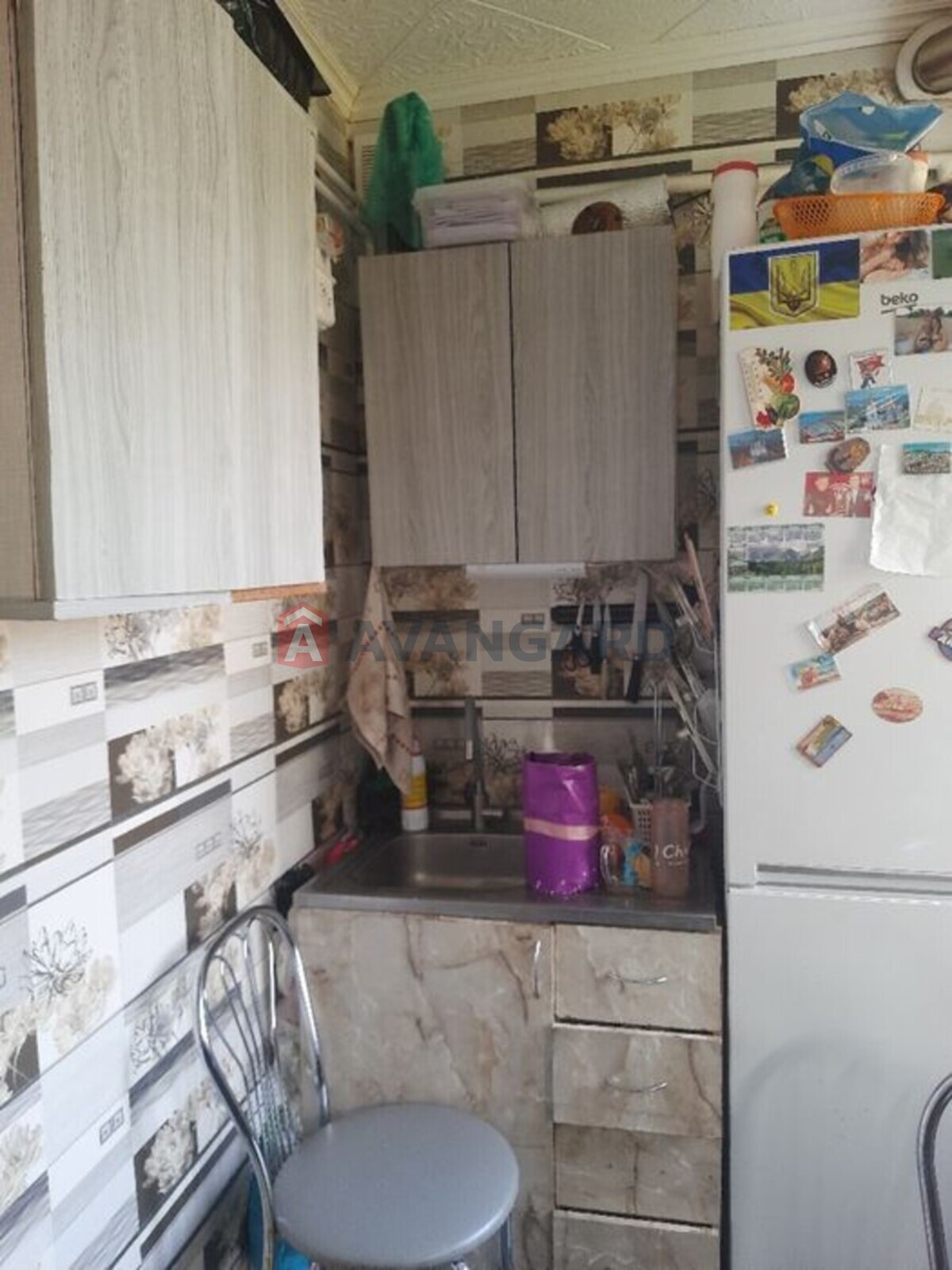 3 . , 49/-/5 . ., 1/5   3