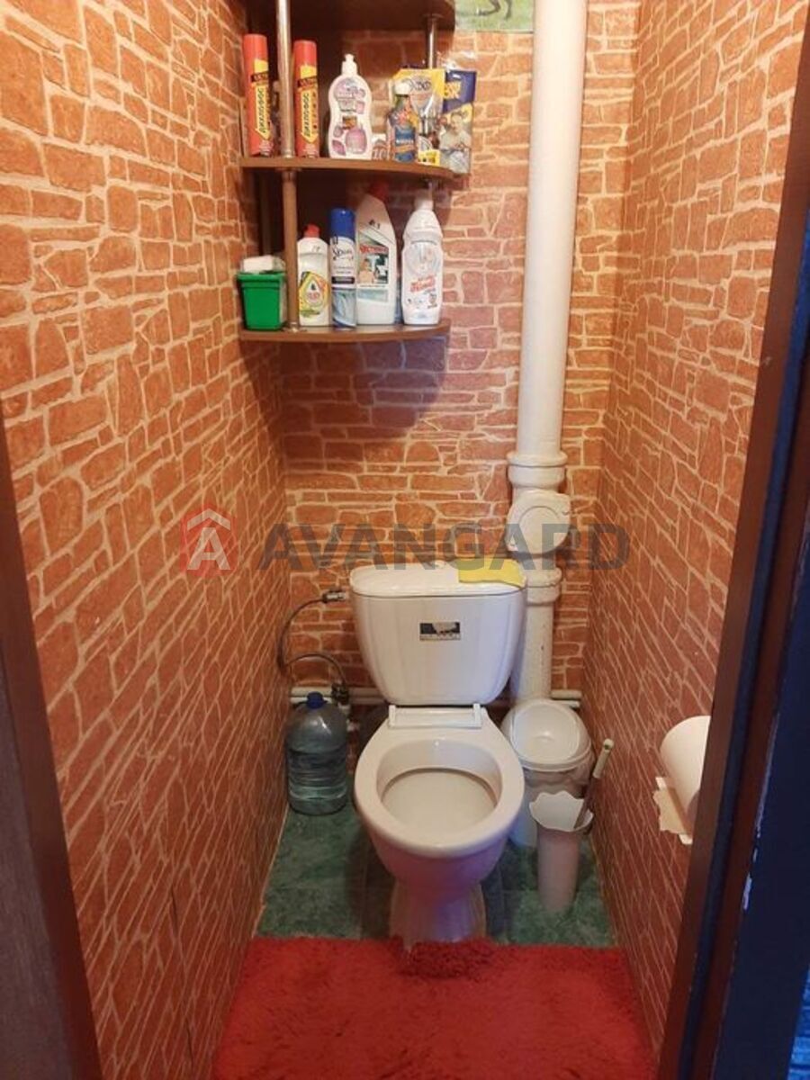 3 ��. ��������, 70/-/11 ��. �., 2/2 ������ ���� 15