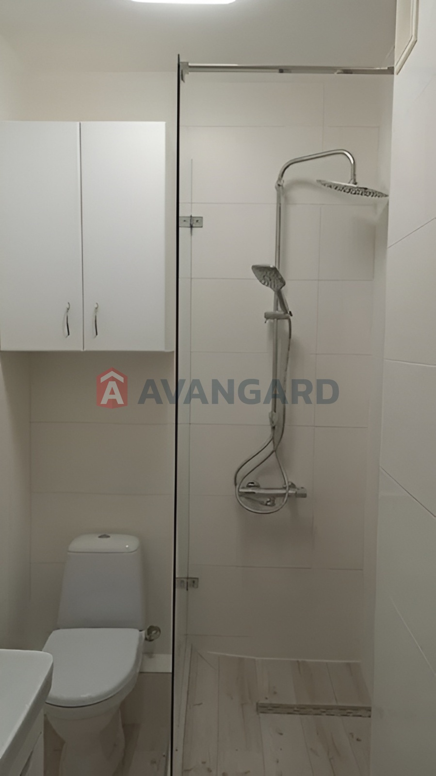 1 ��. ��������, 40 / 15 / 18 ��. �., 9/25 ������ ���� 8