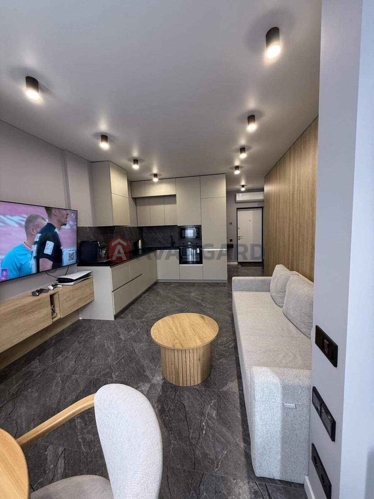 1 ��. ��������, 44/12/- ��. �., 1/9 ������ ���� 3