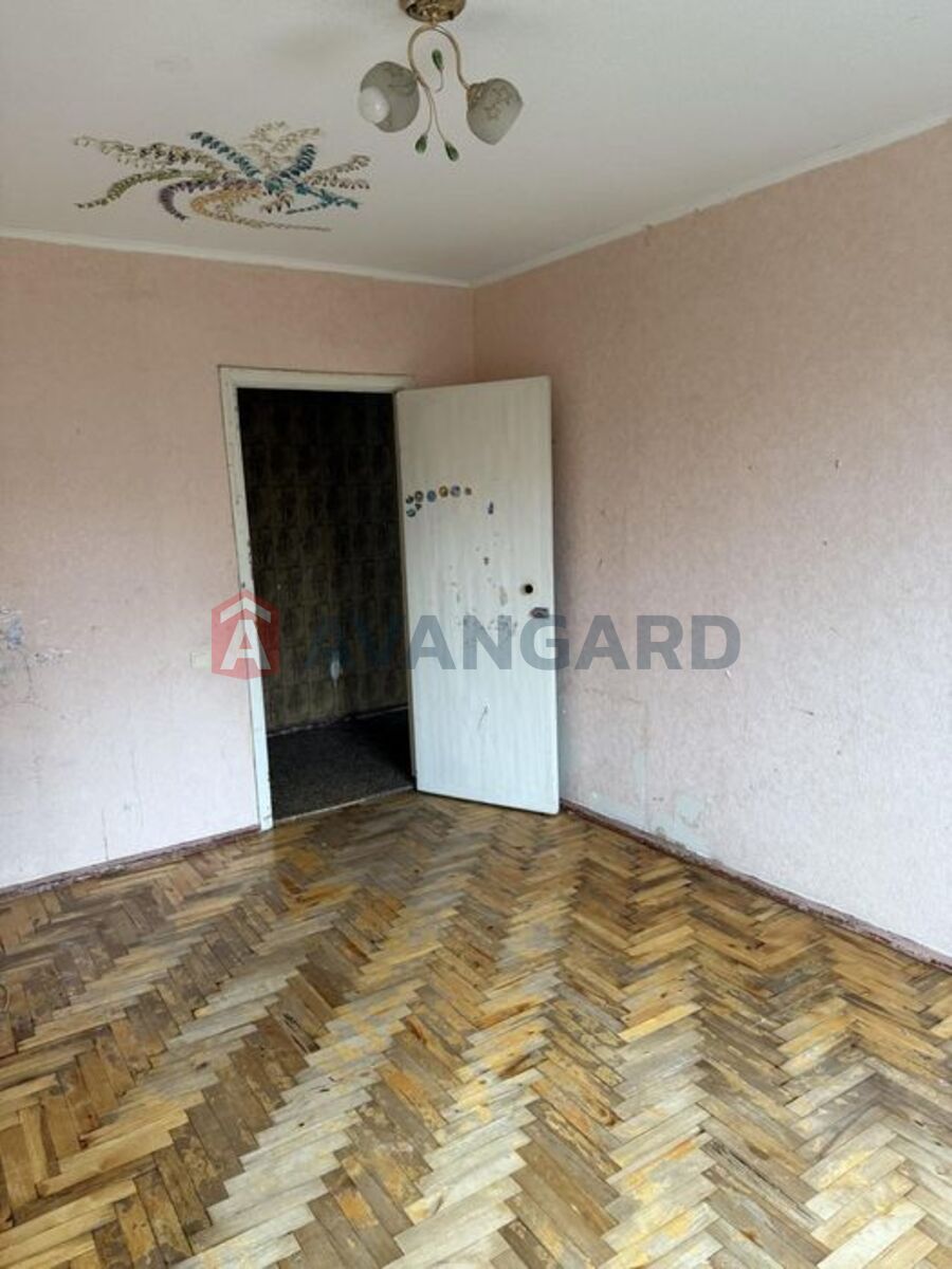 2 ��. ��������, 53/-/8.60 ��. �., 3/9 ������ ���� 3