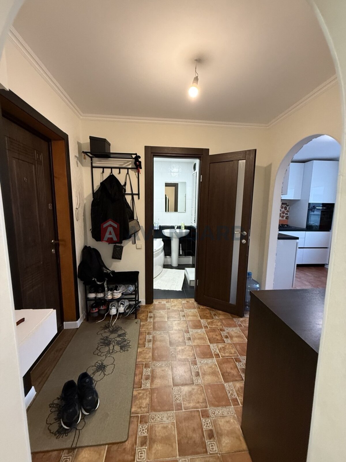 3 ��. ��������, 72/-/9 ��. �., 9/9 ������ ���� 16