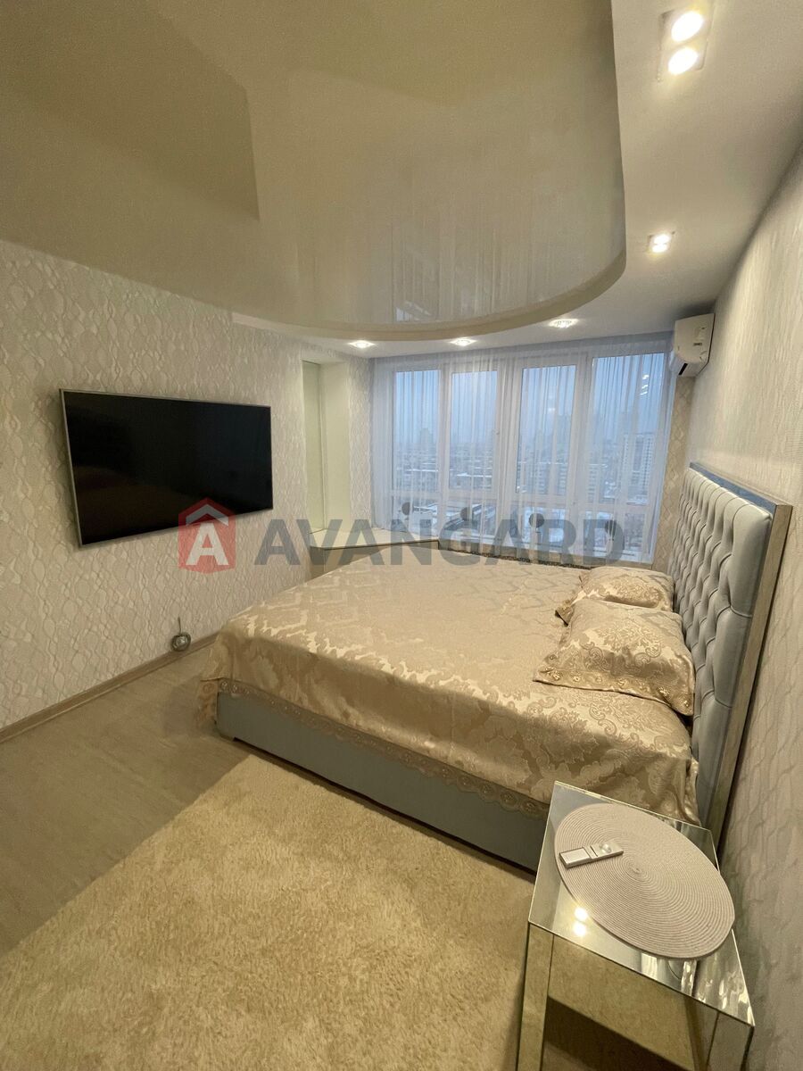 1 ��. ��������, 34/-/8 ��. �., 16/16 ������ ���� 4
