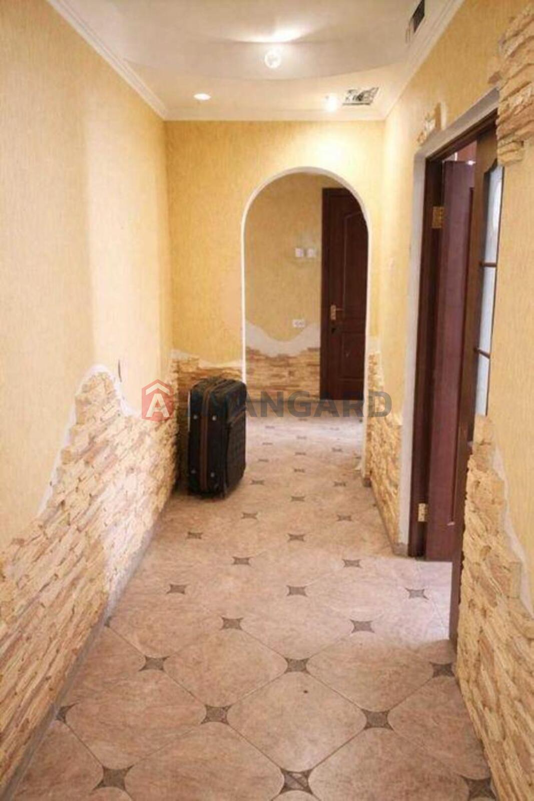 1 ��. ��������, 68/-/8 ��. �., 7/10 ������ ���� 11