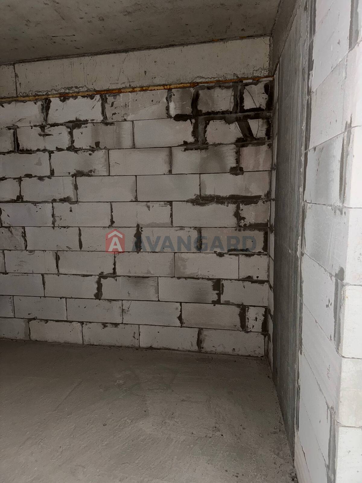 1 ��. ��������, 32/-/- ��. �., 3/6 ������ ���� 5