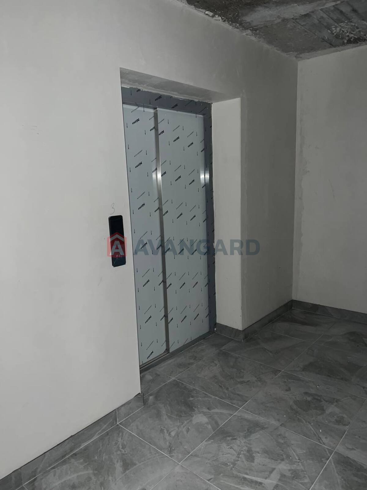 2 ��. ��������, 68/30/22 ��. �., 3/10 ������ ���� 13