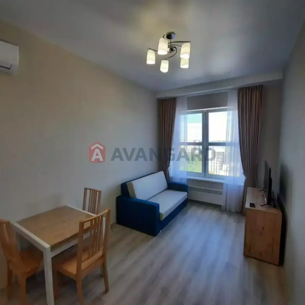 1 ��. ��������, 41/16/16 ��. �., 13/18 ������ ���� 8