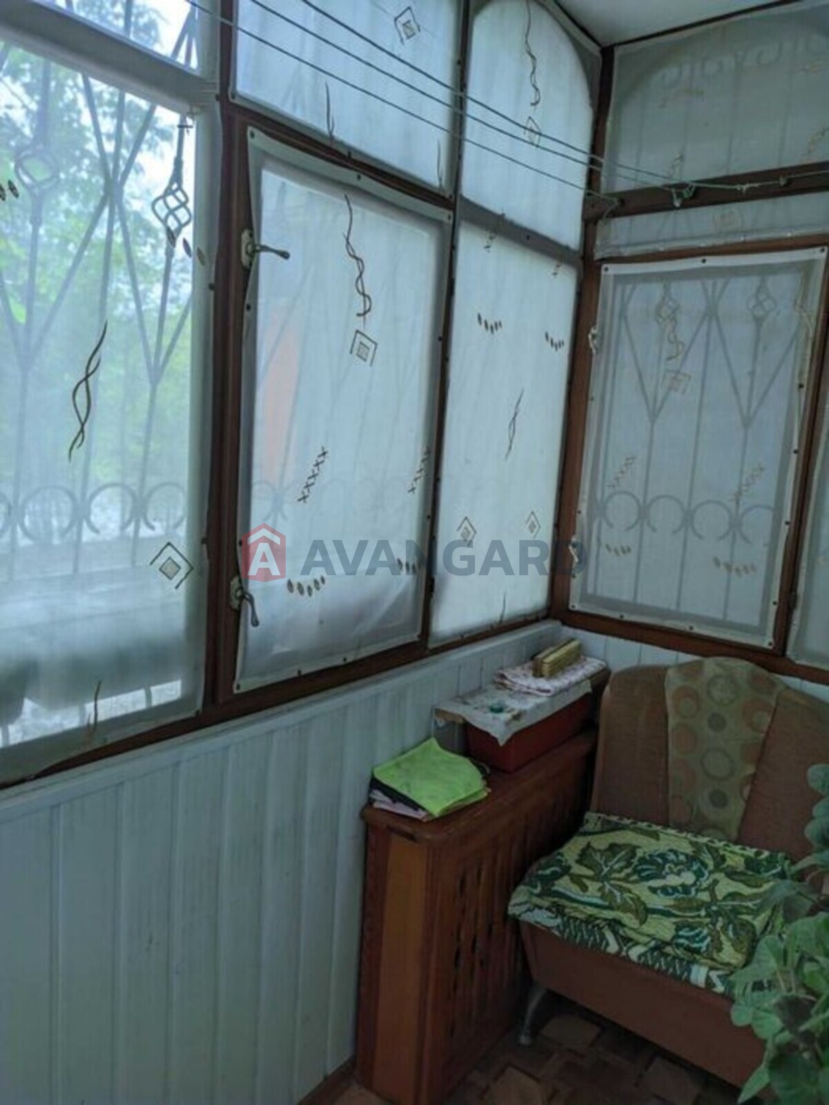 2 ��. ��������, 50/-/10 ��. �., 1/9 ������ ���� 9