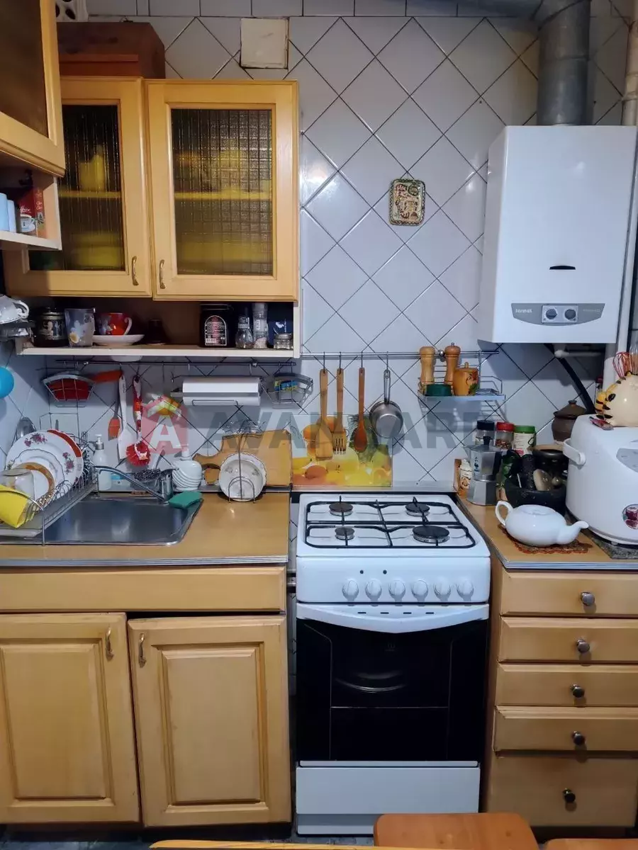 3 ����. ��������, 56/-/6 ��. �., 1/5 ���� ���� 13