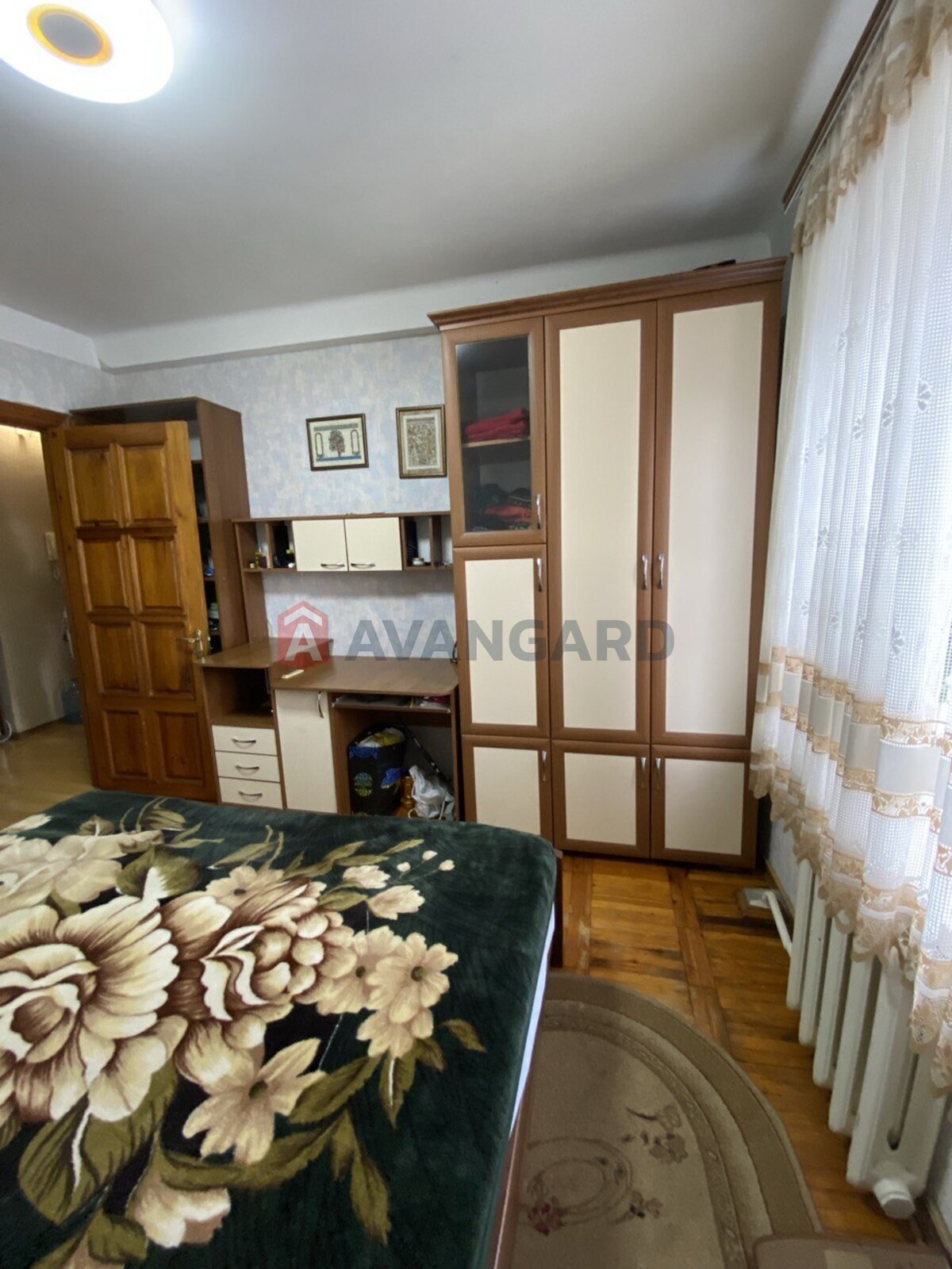 2 ��. ��������, 51/38/9 ��. �., 7/9 ������ ���� 8