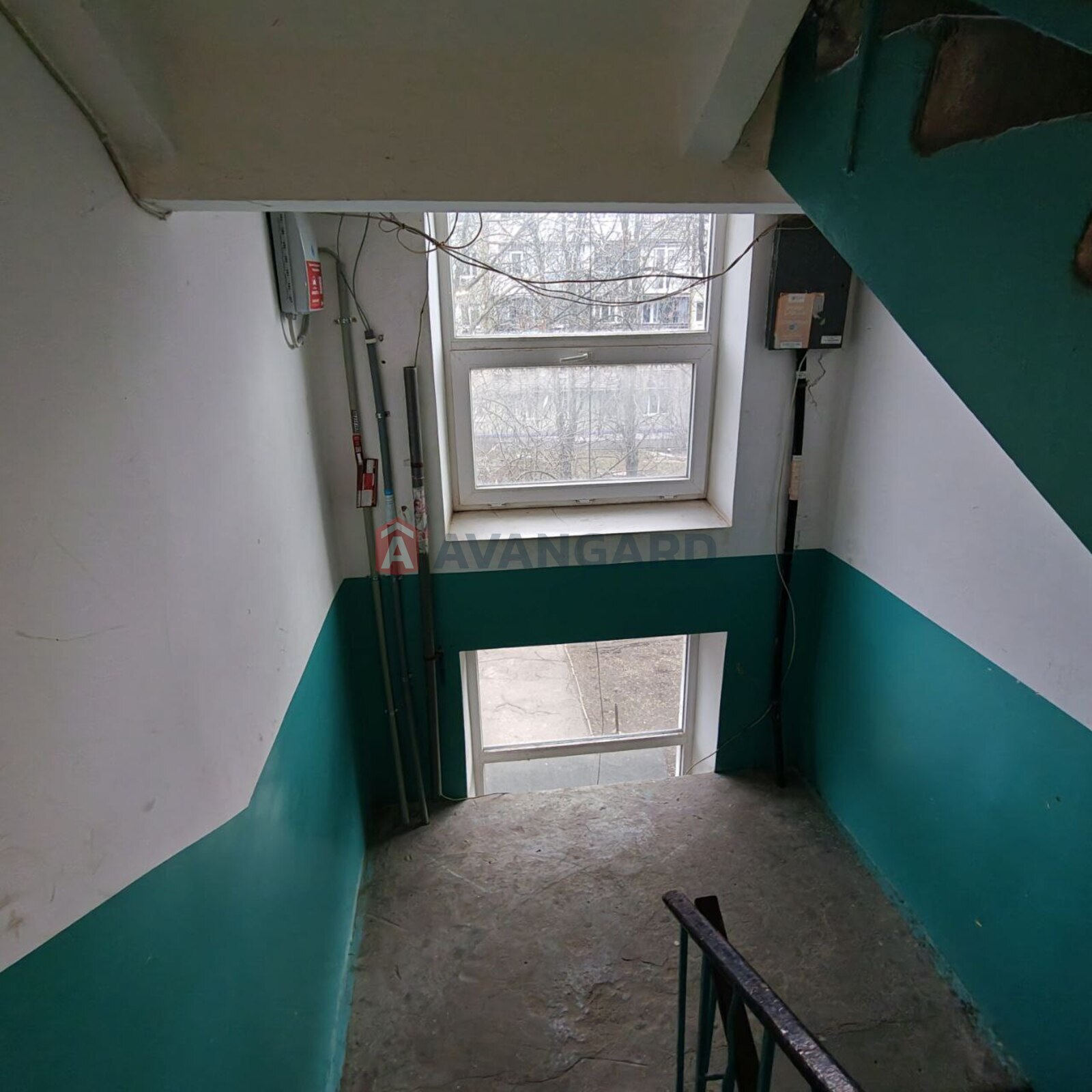 2 ����. ��������, 50/-/6 ��. �., 3/5 ���� ���� 4