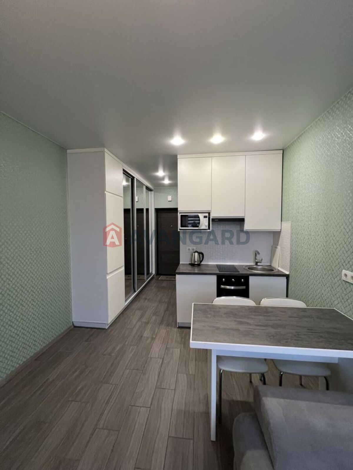 1 ��. ��������, 21/-/5 ��. �., 7/13 ������ ���� 5