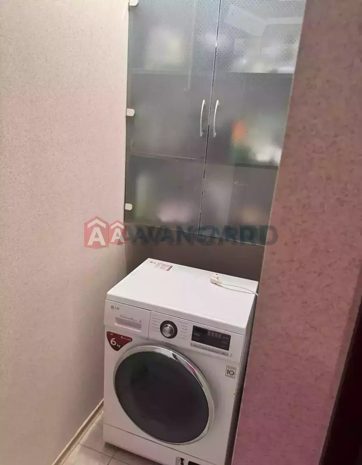 3 ��. ��������, 66/39/9 ��. �., 7/9 ������ ���� 6