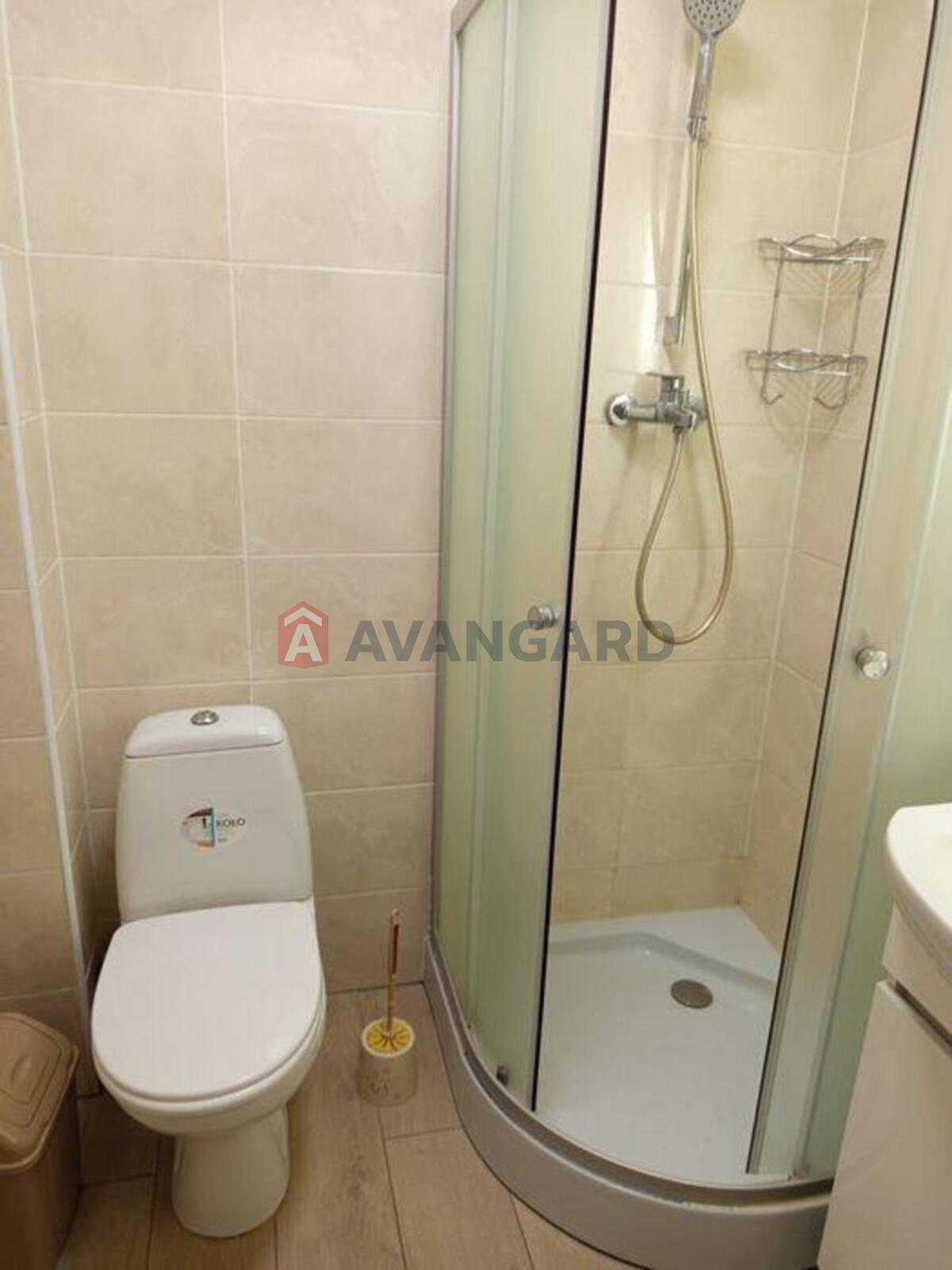 1 ��. ��������, 20/-/10 ��. �., 1/6 ������ ���� 8