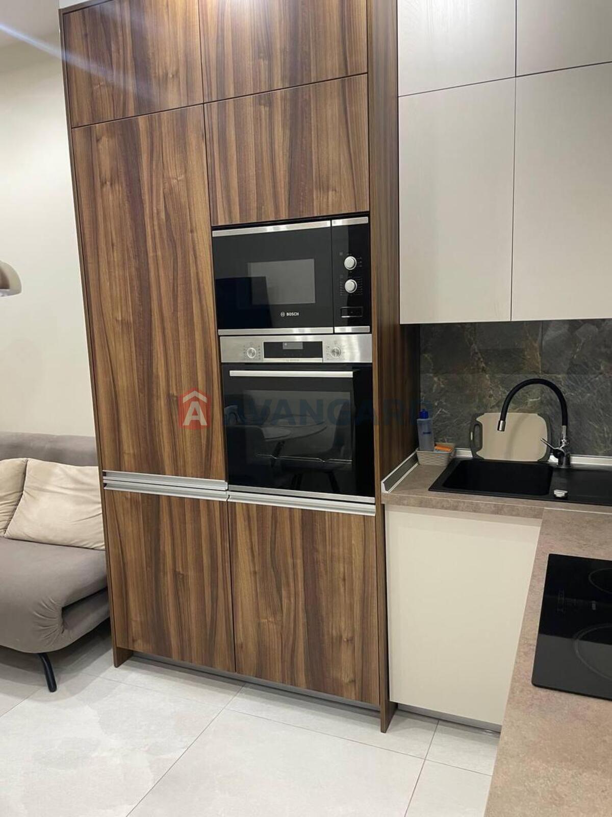 1 ����. ��������, 48/18/14 ��. �., 6/10 ���� ���� 5