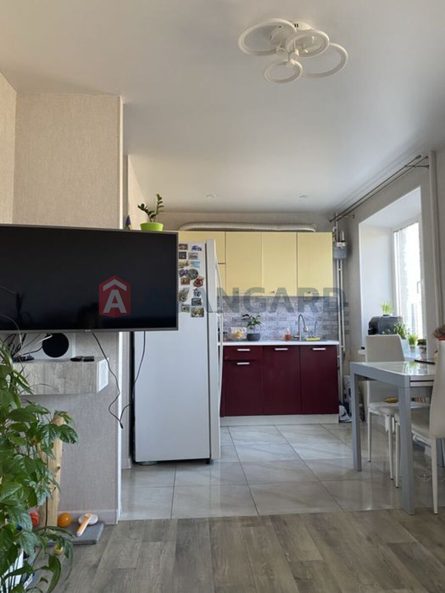 1 ��. ��������, 31/-/6 ��. �., 2/5 ������ ���� 3