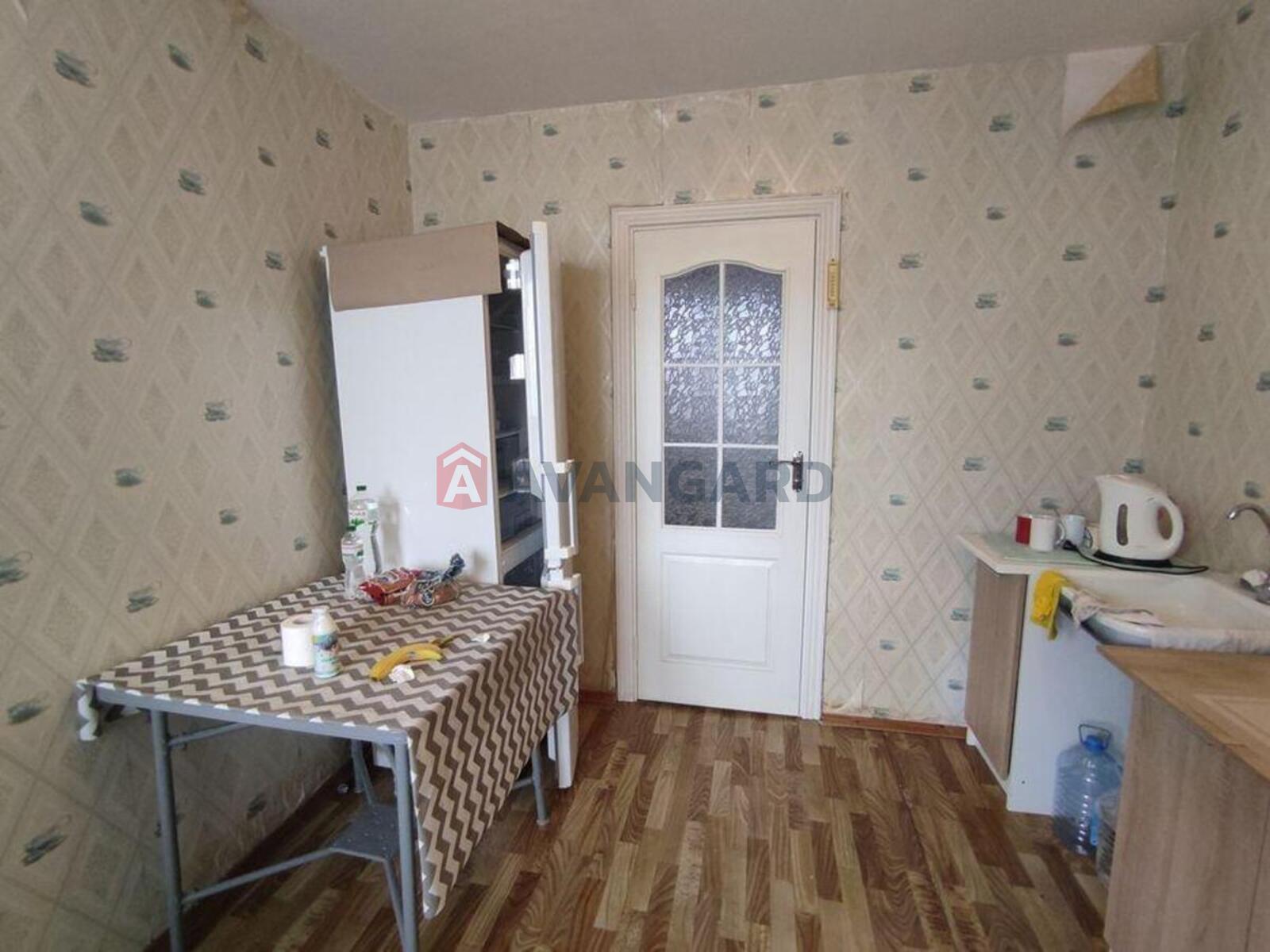 2 ��. ��������, 63/-/10 ��. �., 23/25 ������ ���� 4