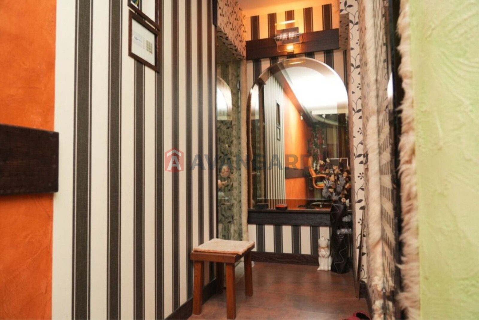 2 ��. ��������, 55/-/10 ��. �., 1/5 ������ ���� 22