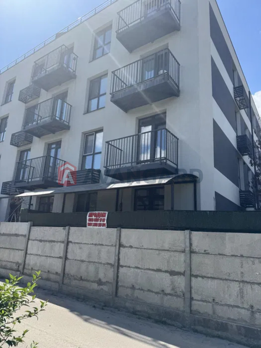 2 ��. ��������, 71/-/25 ��. �., 1/5 ������ ���� 22