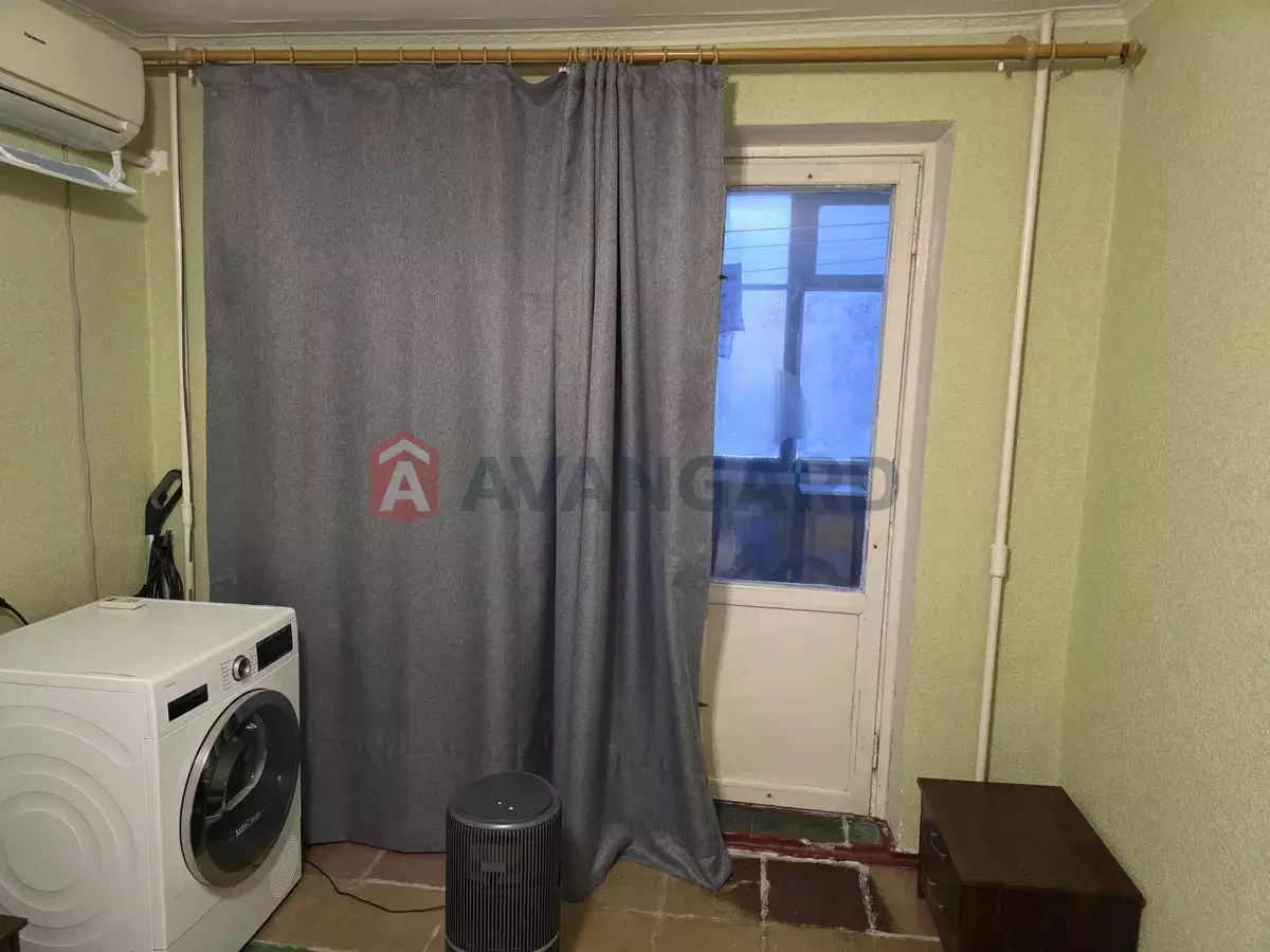 3 ��. ��������, 68/-/9 ��. �., 5/9 ������ ���� 7