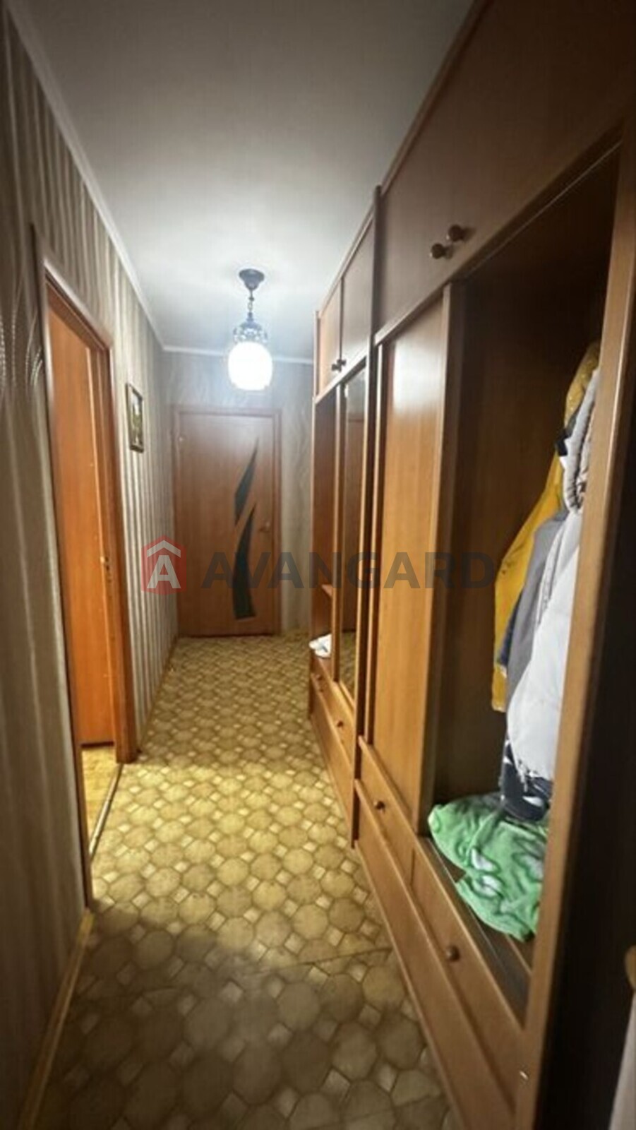 2 ����. ��������, 52/-/9 ��. �., 8/9 ���� ���� 10