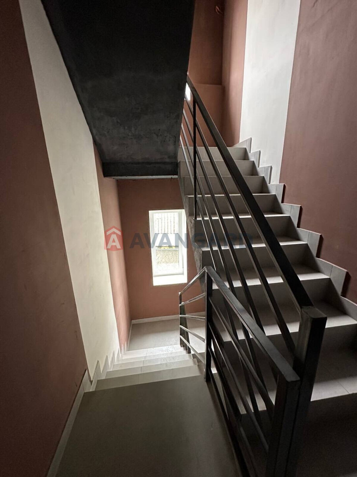 1 ����. ��������, 33/7/15 ��. �., 3/3 ���� ���� 2