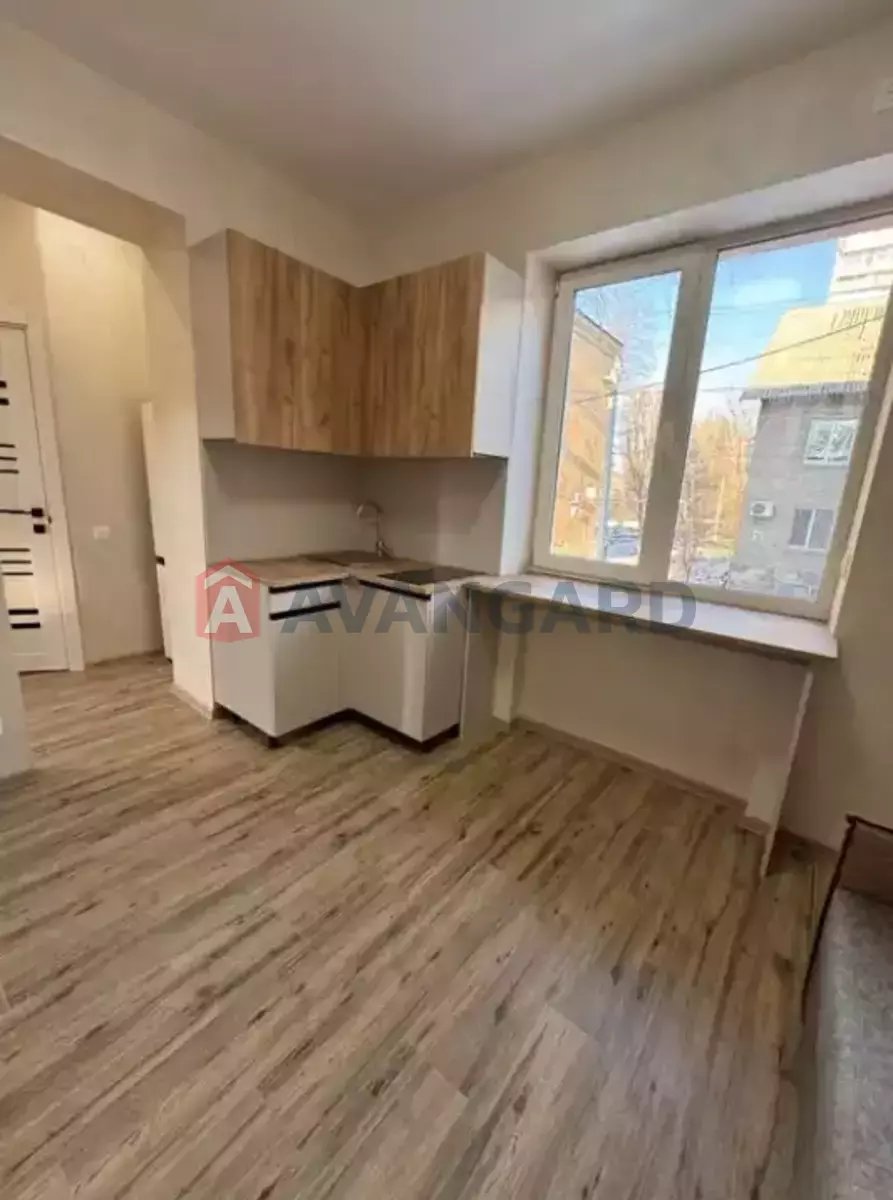 1 ��. ��������, 20/-/4 ��. �., 2/3 ������ ���� 1