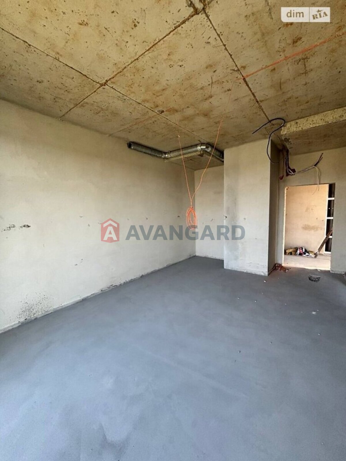 1 ��. ��������, 28/15/13 ��. �., 3/7 ������ ���� 4