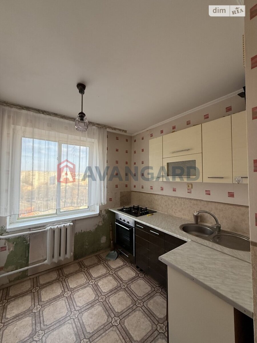 1 ��. ��������, 35/-/8 ��. �., 10/10 ������ ���� 2