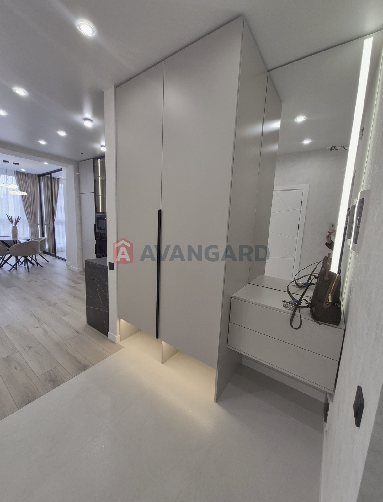 1 ����. ��������, 41/20/18 ��. �., 7/10 ���� ���� 7