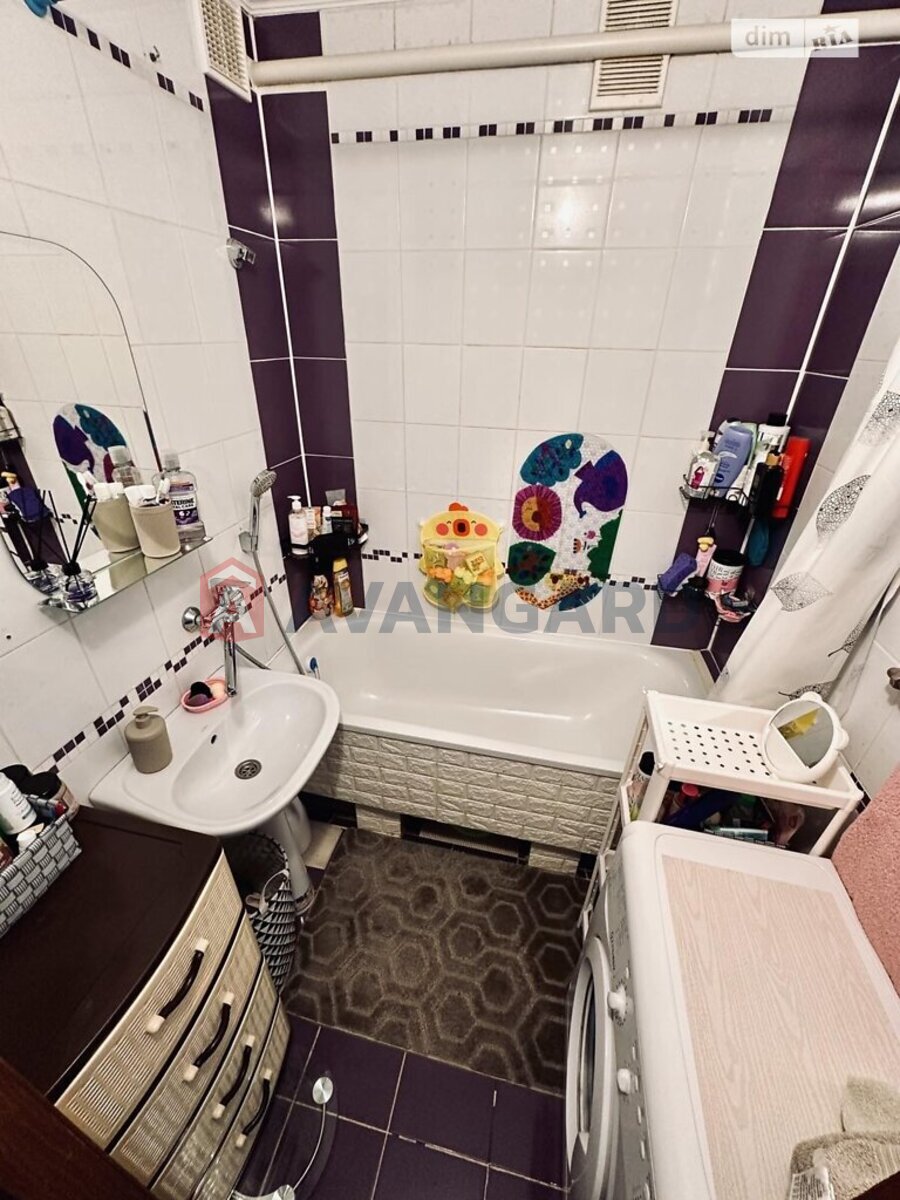 2 ����. ��������, 53/-/- ��. �., 4/5 ���� ���� 7