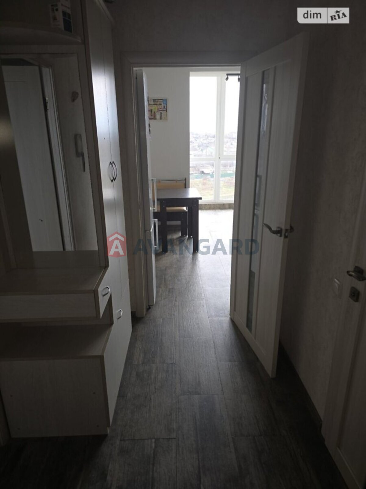 1 ��. ��������, 42,5/-/14 ��. �., 5/12 ������ ���� 4