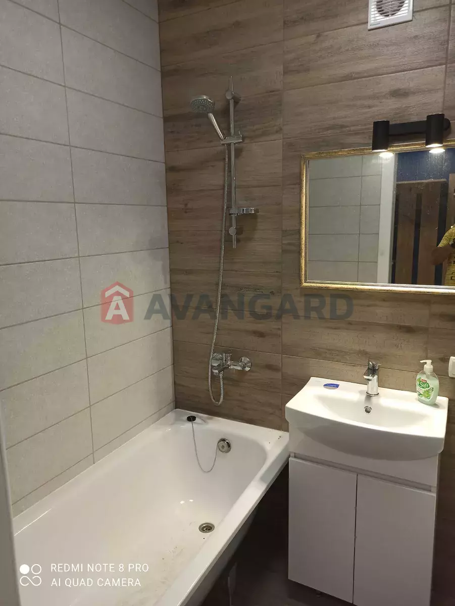 1 . , 37/-/10 . ., 4/6   6