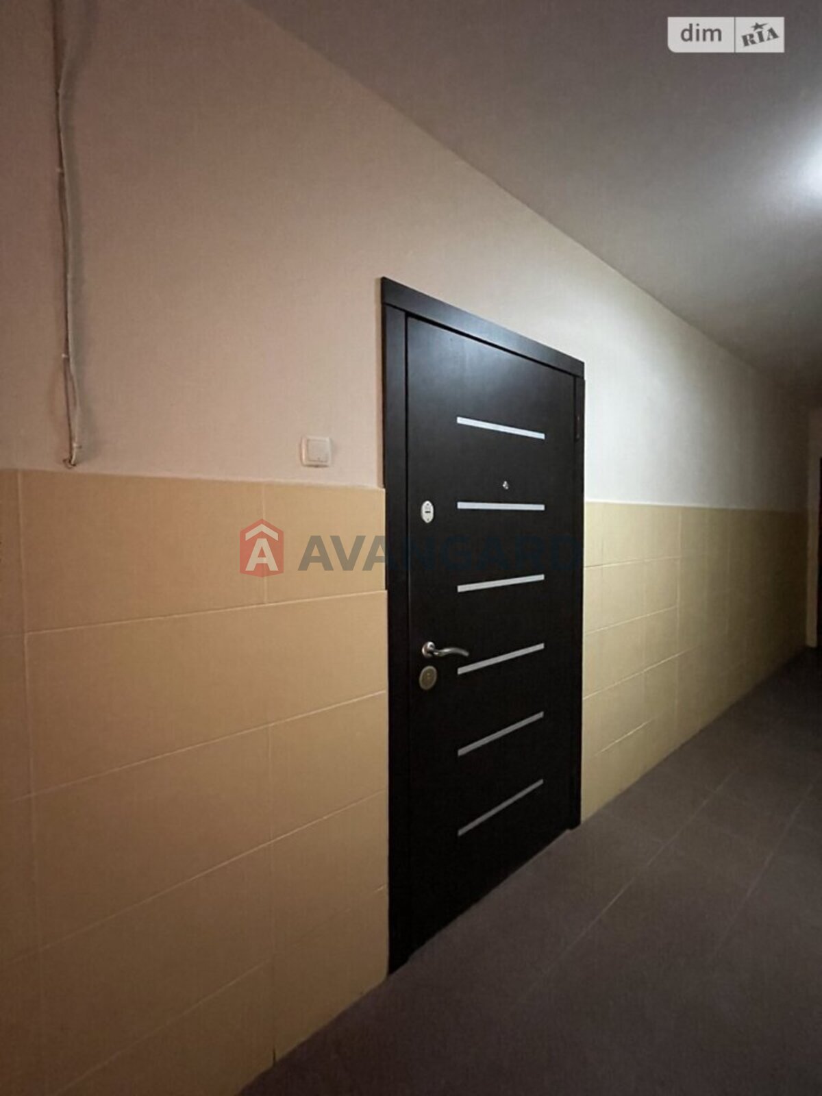 1 ����. ��������, 45/19/15 ��. �., 8/12 ���� ���� 15