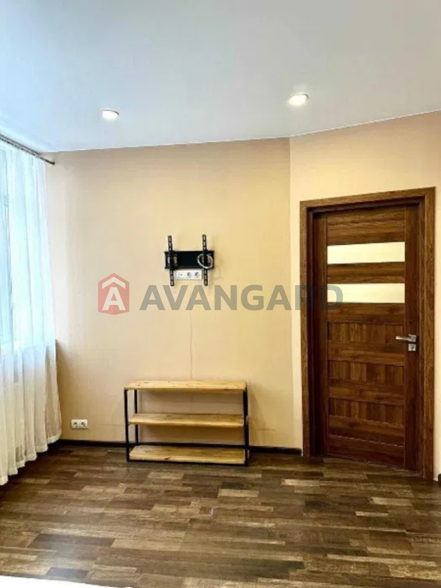 1 ��. ��������, 48/-/25 ��. �., 1/25 ������ ���� 11