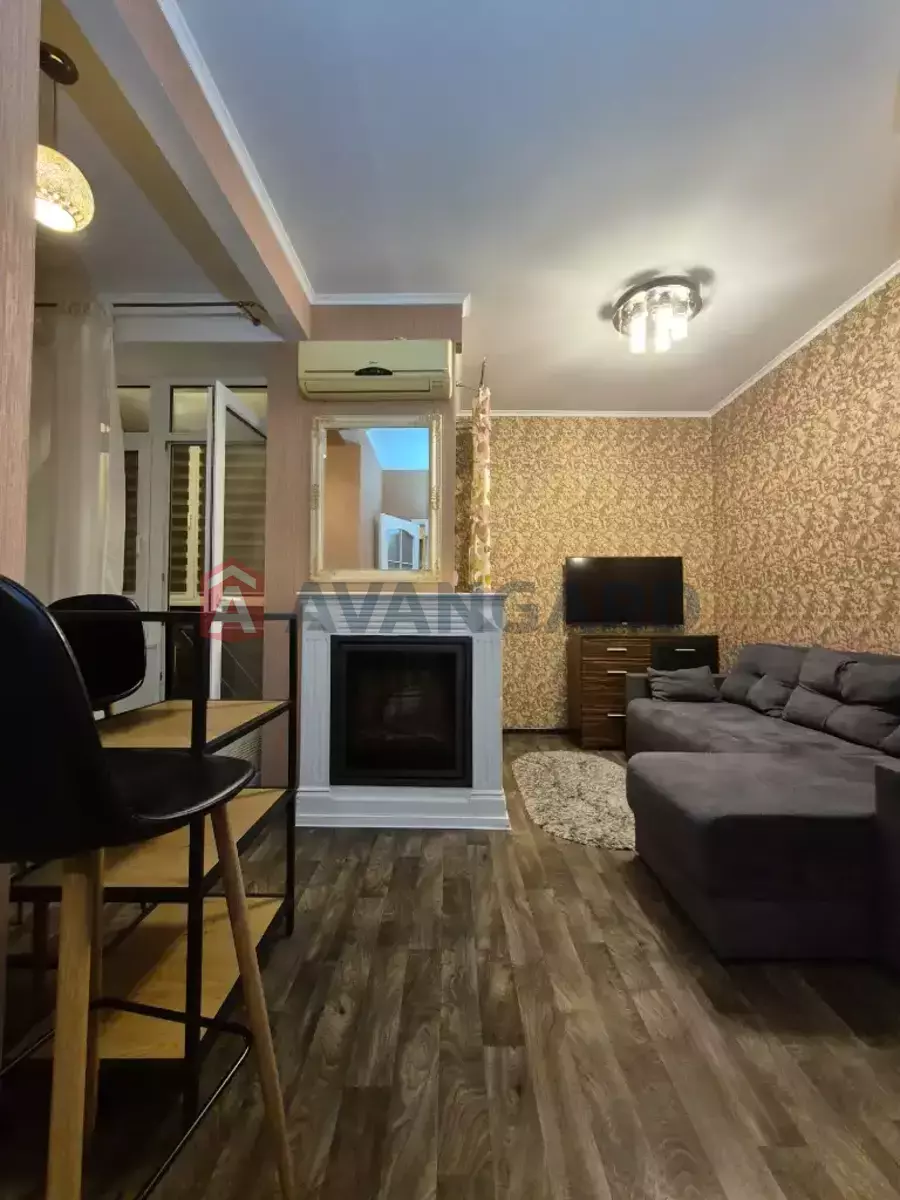 1 ����. ��������, 40/25/18 ��. �., 6/9 ���� ���� 1