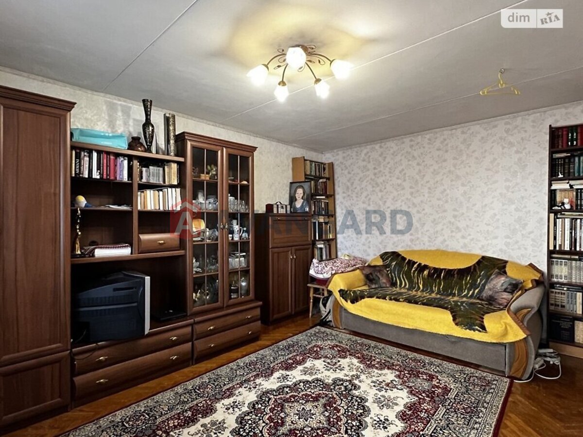 2 ��. ��������, 51/30/7 ��. �., 2/12 ������ ���� 2